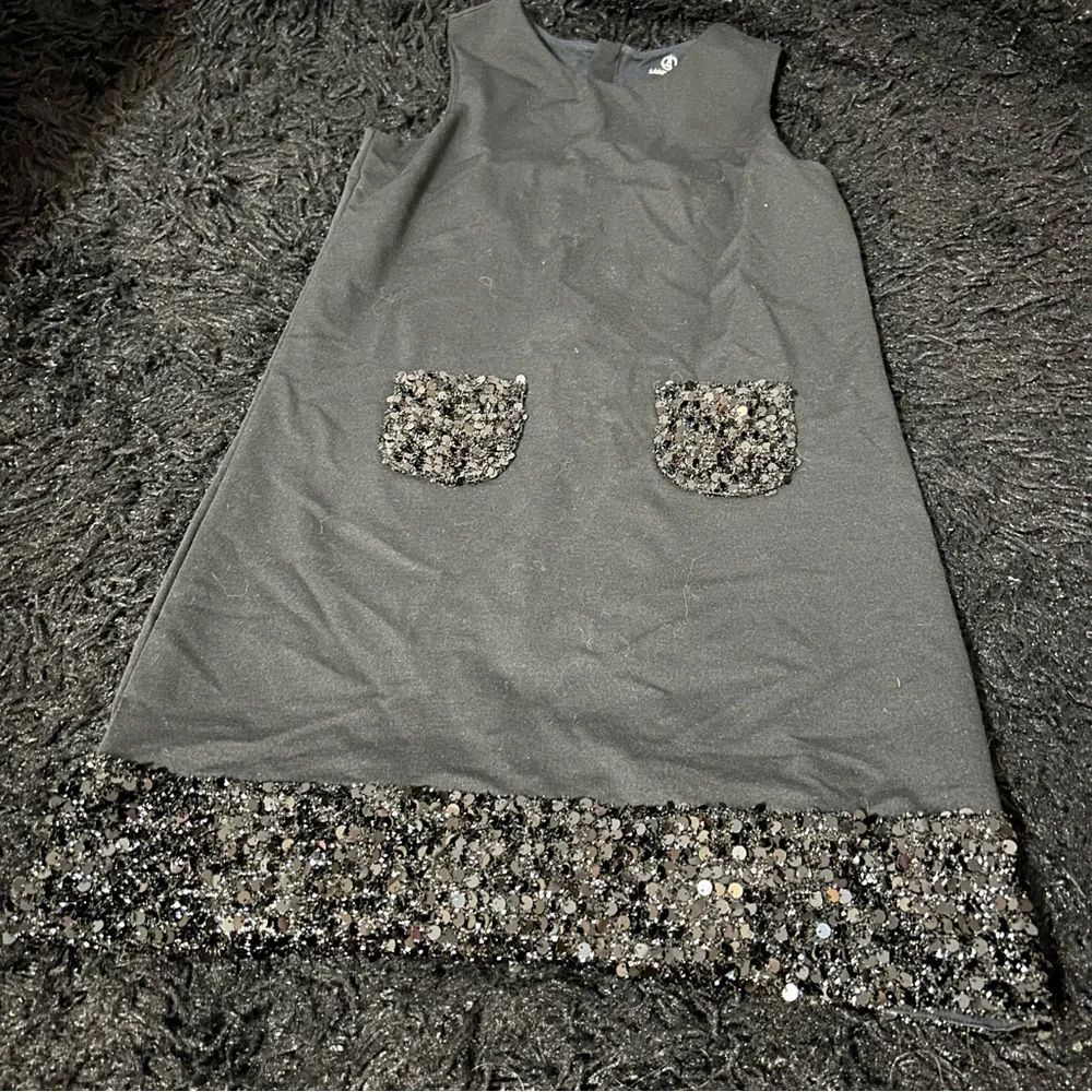 Size XL Lands’ End Kids Black Sequin Dress B3
